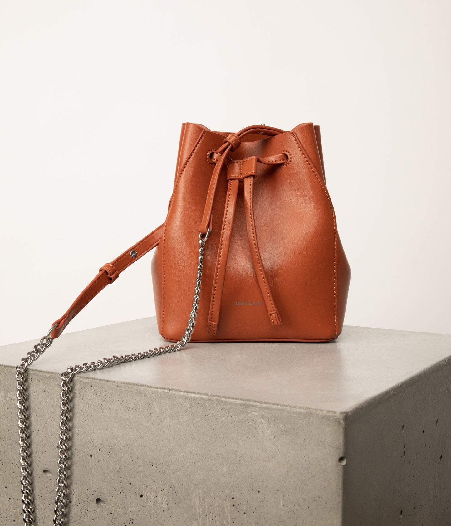 GRACE Vegan Bucket Bag - UPPEAL™