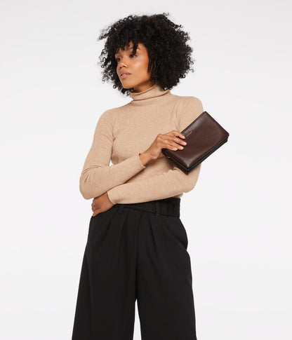 TRIPLET Vegan Crossbody Bag - Dwell