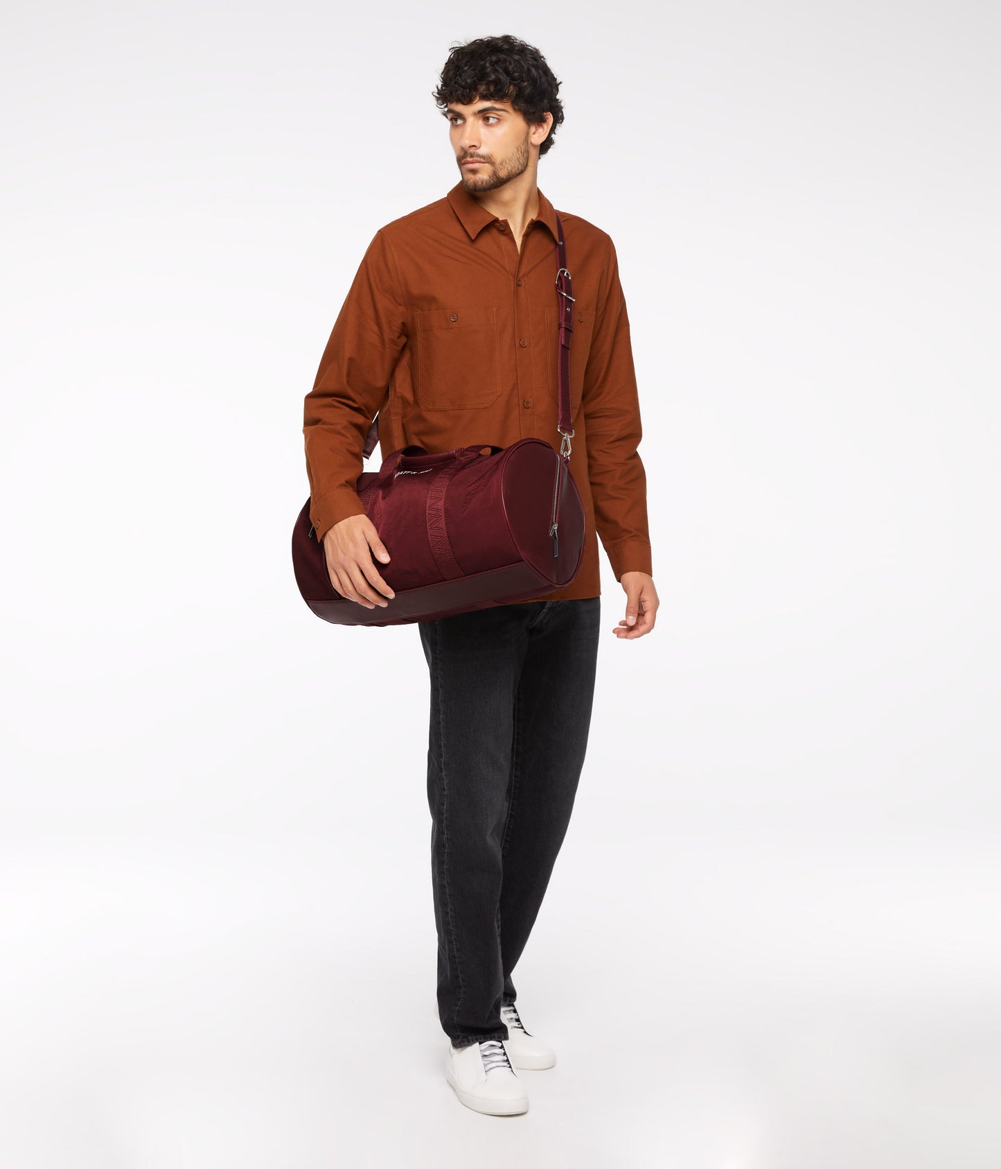 SHAY Vegan Duffle Bag - Oam