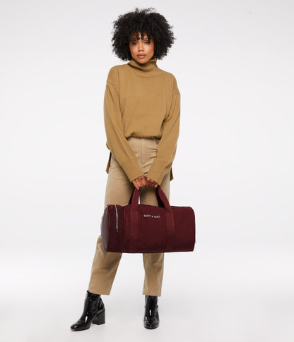 SHAY Vegan Duffle Bag - Oam