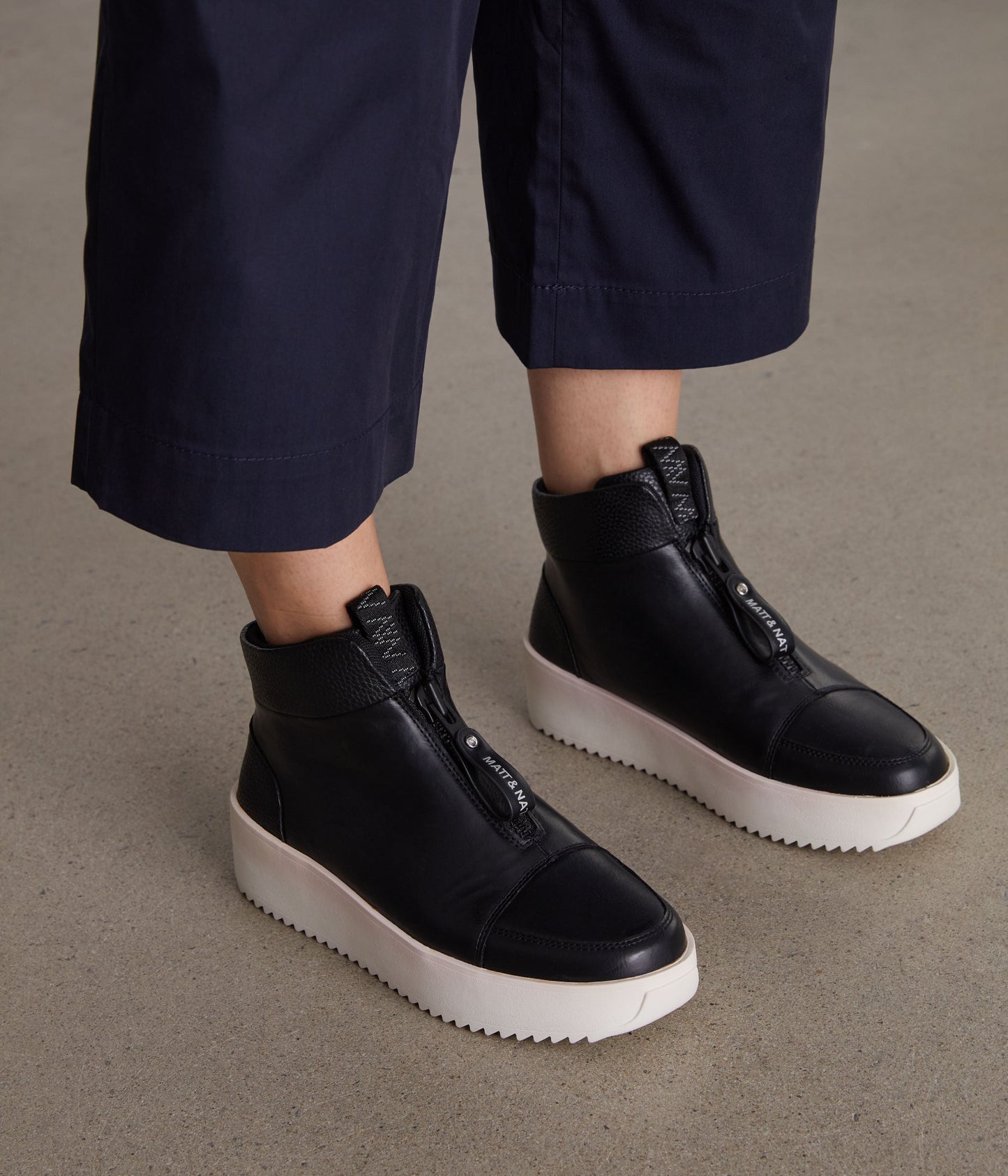 FLERI Women's Vegan High Top Sneakers