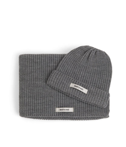 WYNN Hat & Scarf Set