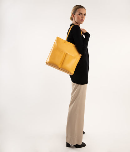 BERTA Vegan Tote Bag - Loom