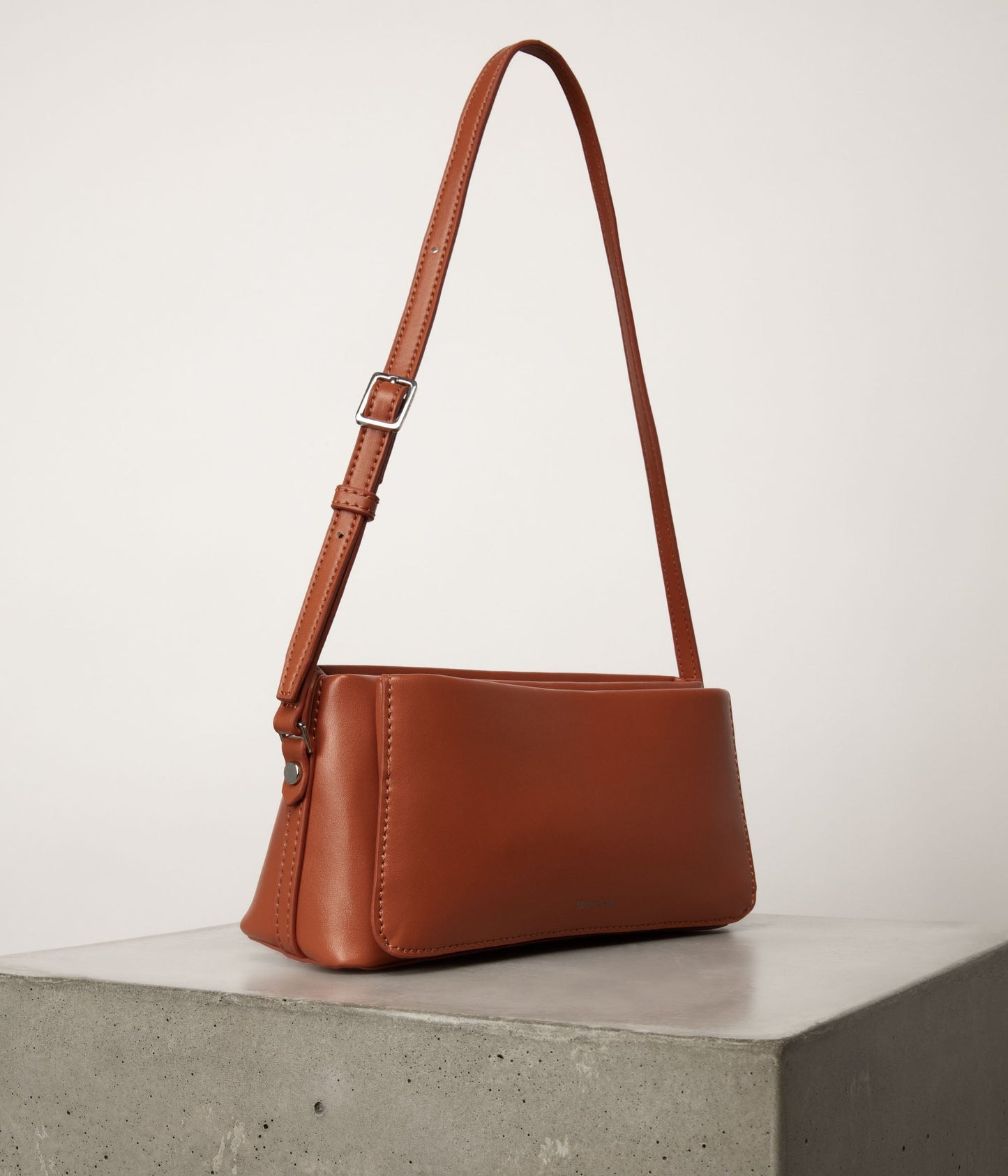 VAL Vegan Shoulder Bag - UPPEAL™