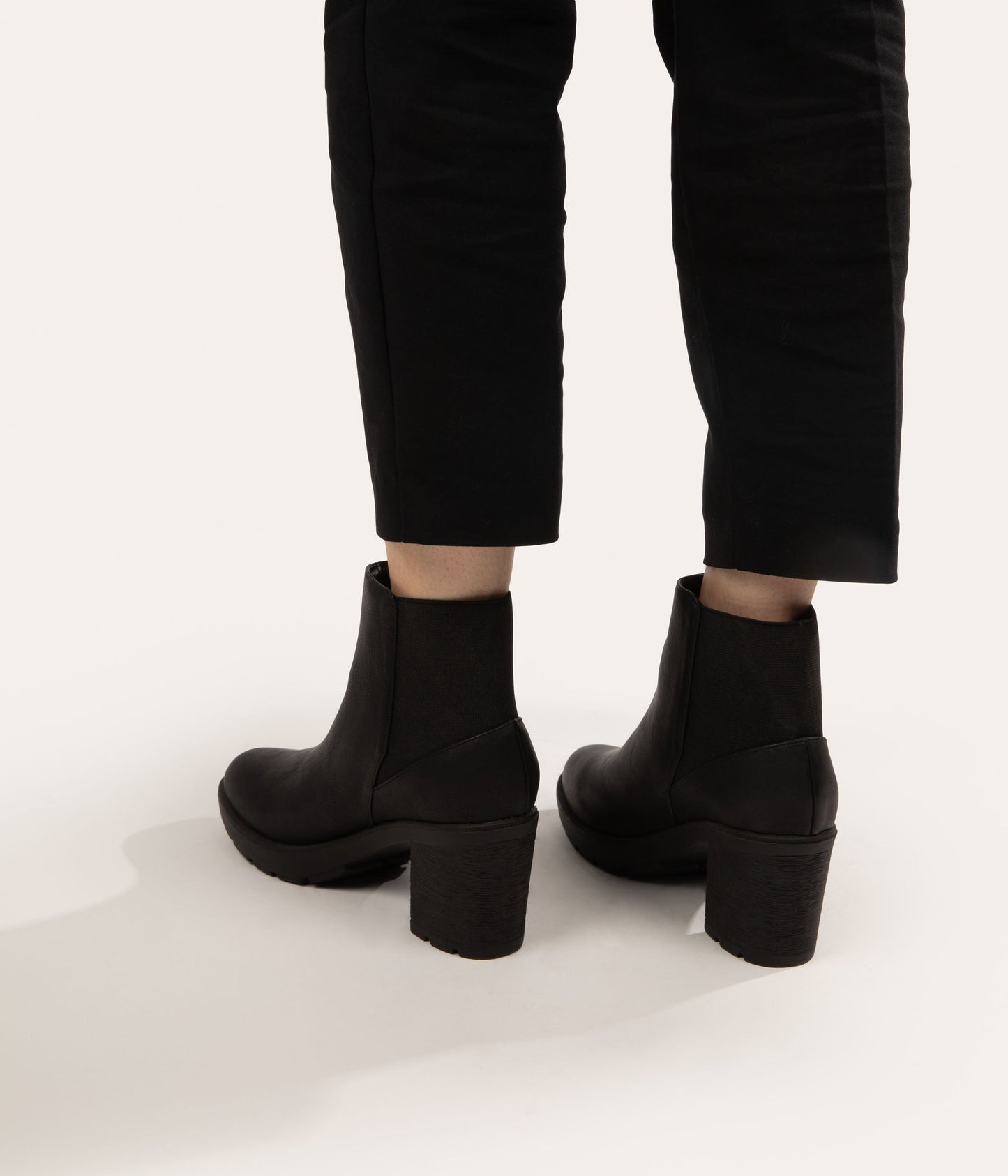 MONTROYAL Women's Vegan Boots