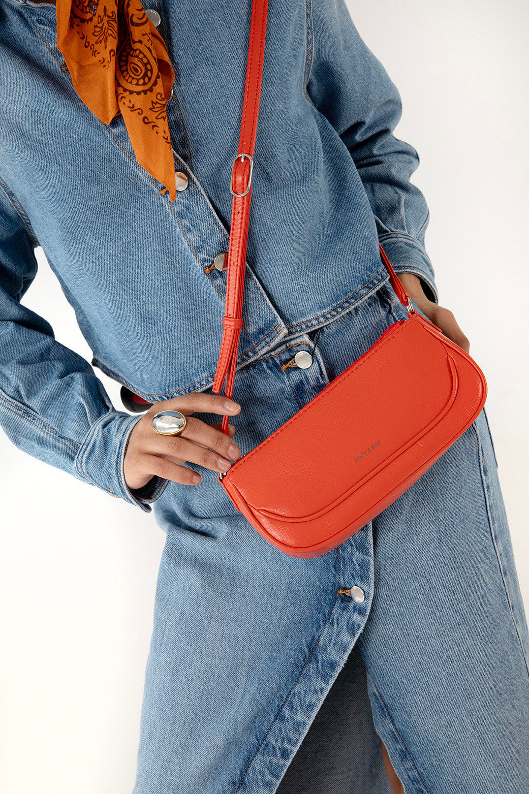 BUDDY Vegan Crossbody Bag – Theme