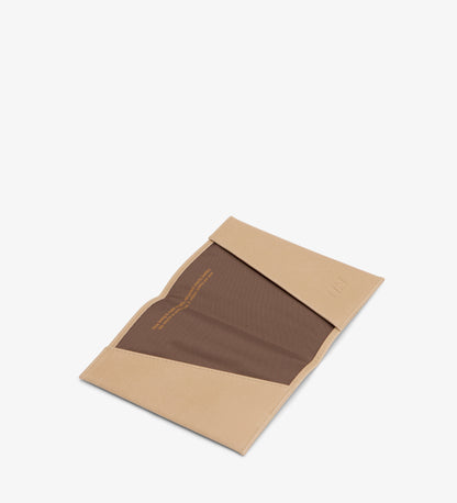 VOYAGE Vegan Passport Holder - Vintage