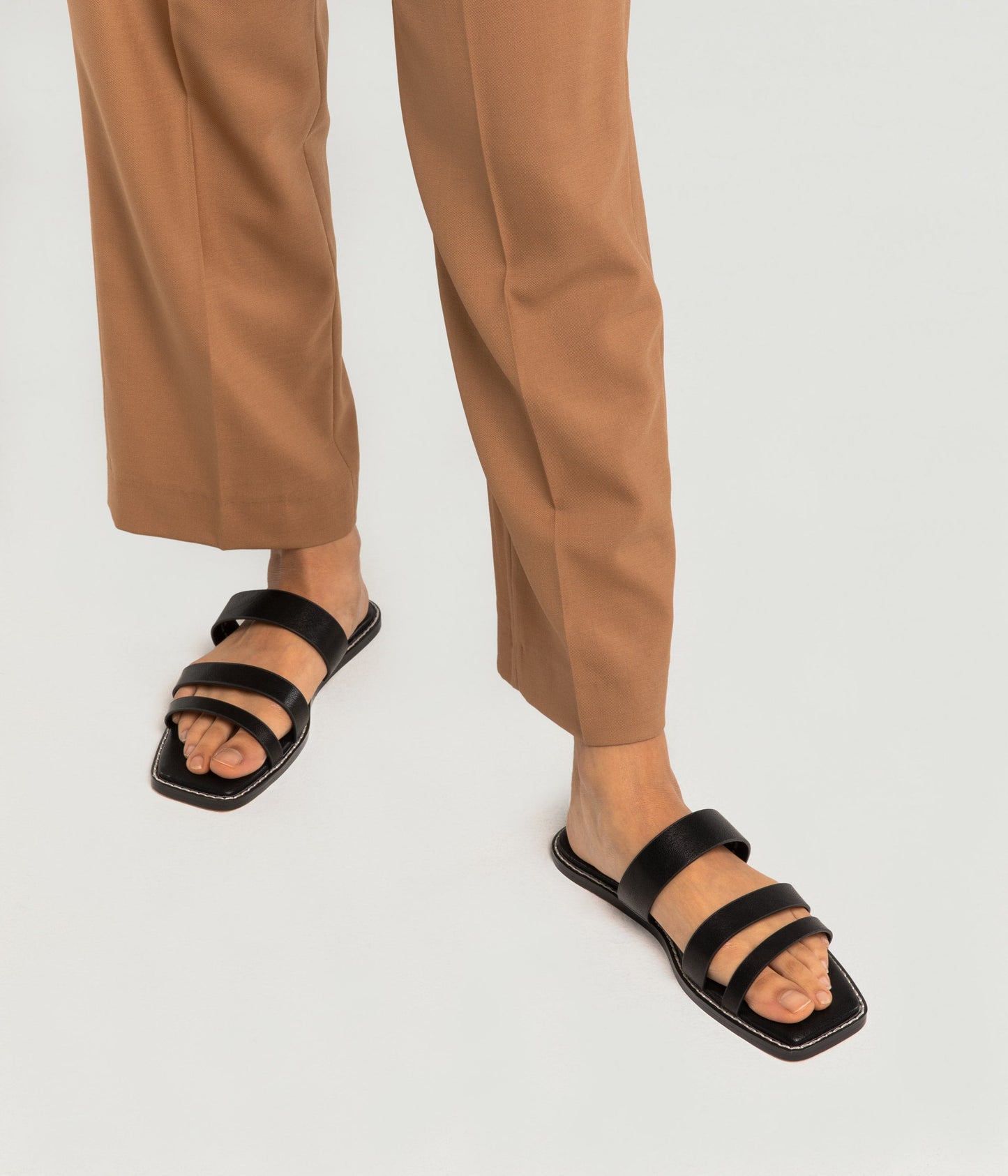 ANZU Vegan Sandals
